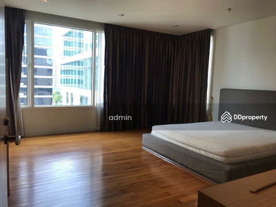 The Royal Saladaeng Condominium, Bangkok, Thailand The Royal Saladaeng Condominium, Bangkok, Thailand