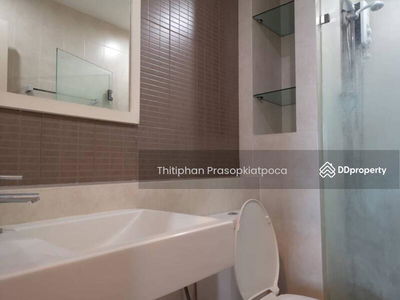 Ivy River, Bangkok, Thailand Ivy River, Bangkok, Thailand