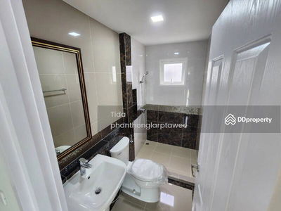 Golden Neo Bangna-Suan Luang, Bangkok, Thailand Golden Neo Bangna-Suan Luang, Bangkok, Thailand