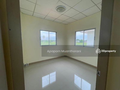 Nichakorn Village, Nakhon Pathom, Thailand Nichakorn Village, Nakhon Pathom, Thailand