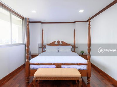 First Tower, Bangkok, Thailand First Tower, Bangkok, Thailand