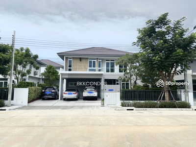 Mantana Bangna-Wongwaen, Bangkok, Thailand Mantana Bangna-Wongwaen, Bangkok, Thailand