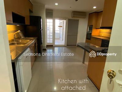 For Rent, Large Condo, 3 bedrooms, Soi Sukhumvit 11, Bangkok., Thailand For Rent, Large Condo, 3 bedrooms, Soi Sukhumvit 11, Bangkok., Thailand