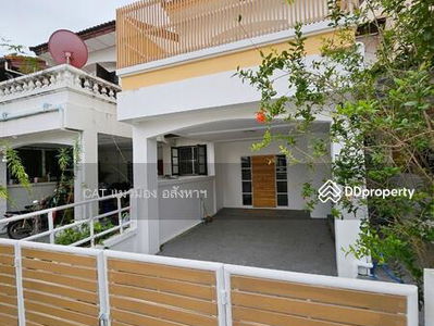 Glad Keaw - Glad Keaw Village, Rattanathibet 26, Nonthaburi, Thailand Glad Keaw - Glad Keaw Village, Rattanathibet 26, Nonthaburi, Thailand