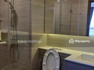 Whizdom Essence, Bangkok, Thailand Whizdom Essence, Bangkok, Thailand