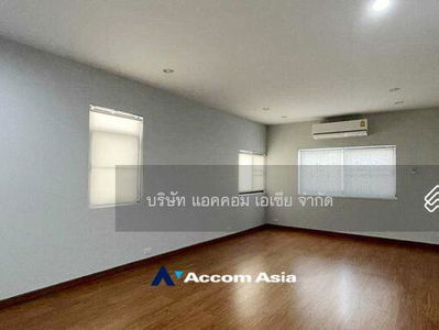 Home Office | 4 Bedrooms House For Rent in Sathorn, Bangkok near BTS Chong Nonsi AA19397, Bangkok, Thailand Home Office | 4 Bedrooms House For Rent in Sathorn, Bangkok near BTS Chong Nonsi AA19397, Bangkok, Thailand