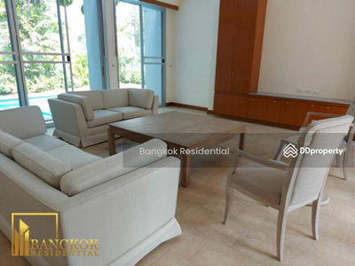 House in Soi Soonvijai, Bangkok, Thailand House in Soi Soonvijai, Bangkok, Thailand