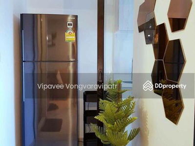 Life Asoke, Bangkok, Thailand Life Asoke, Bangkok, Thailand