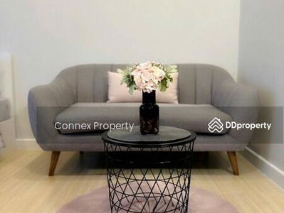 Metro Sky Wutthakat, Bangkok, Thailand Metro Sky Wutthakat, Bangkok, Thailand