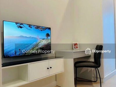 Metro Sky Wutthakat, Bangkok, Thailand Metro Sky Wutthakat, Bangkok, Thailand