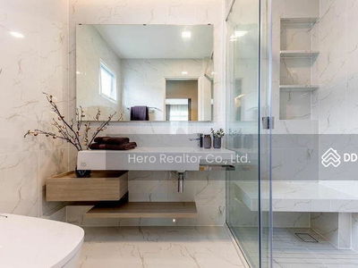 Mantana Bangna-Wongwaen, Bangkok, Thailand Mantana Bangna-Wongwaen, Bangkok, Thailand