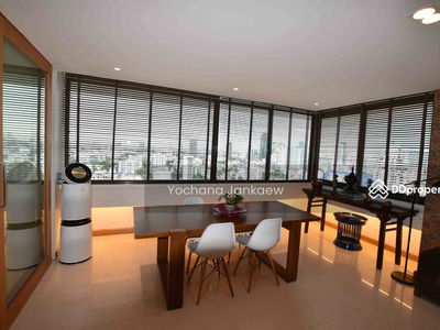 The Habitat Sukhumvit 53, Bangkok, Thailand The Habitat Sukhumvit 53, Bangkok, Thailand