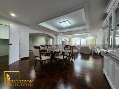 Sethiwan Palace Sukhumvit 4, Bangkok, Thailand Sethiwan Palace Sukhumvit 4, Bangkok, Thailand