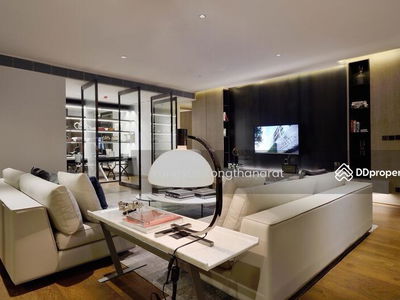 Issara Collection Sathorn, Bangkok, Thailand Issara Collection Sathorn, Bangkok, Thailand