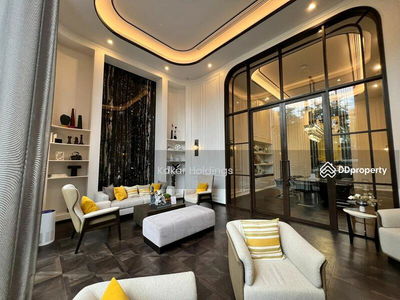 Muniq Langsuan, Bangkok, Thailand Muniq Langsuan, Bangkok, Thailand