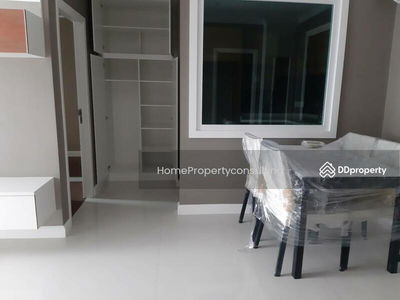 The Metropolis Samrong Interchange, Samut Prakan, Thailand The Metropolis Samrong Interchange, Samut Prakan, Thailand