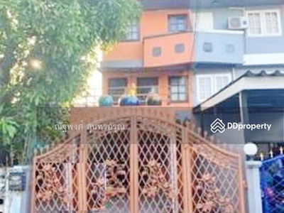 Bun Anan Fresh Market (2 km.) Harrow International Don Mueang Airport ( 2 km., Bangkok, Thailand Bun Anan Fresh Market (2 km.) Harrow International Don Mueang Airport ( 2 km., Bangkok, Thailand