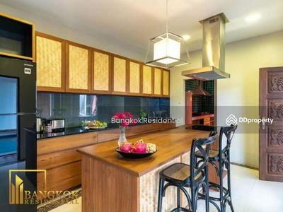 House in Compound, Samut Prakan, Thailand House in Compound, Samut Prakan, Thailand