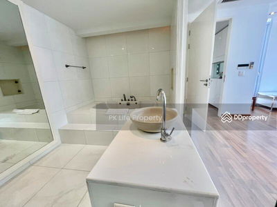 Жилье в Ban Ratsada, Thailand Жилье в Ban Ratsada, Thailand