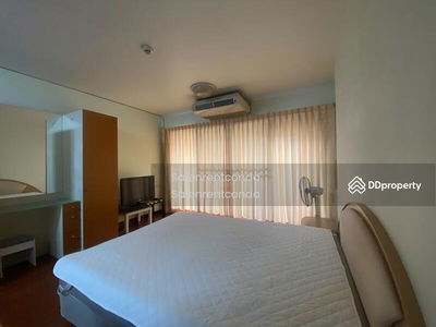 Adamas Phahonyotin, Bangkok, Thailand Adamas Phahonyotin, Bangkok, Thailand