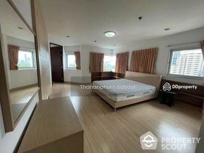 P.W.T. Mansion, Bangkok, Thailand P.W.T. Mansion, Bangkok, Thailand