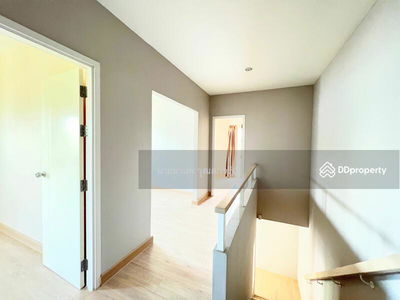 The Plant Onnut-Motorway, Samut Prakan, Thailand The Plant Onnut-Motorway, Samut Prakan, Thailand