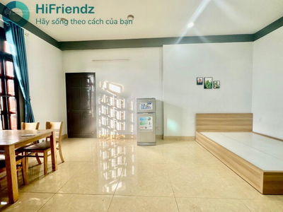 Pham Van Dong Street, Vietnam Pham Van Dong Street, Vietnam