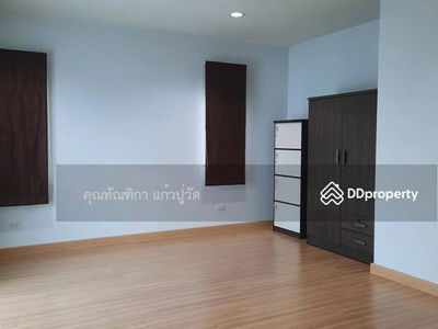 Logement dans Nong Phai, Thailand Logement dans Nong Phai, Thailand
