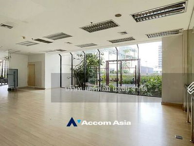 Sathorn Gardens, Bangkok, Thailand Sathorn Gardens, Bangkok, Thailand