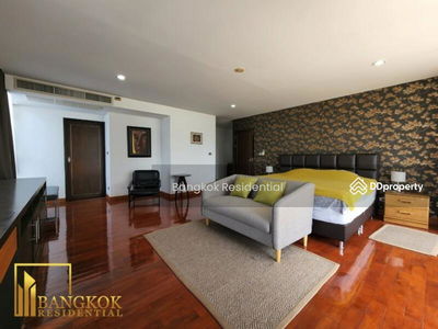 The Peak Sukhumvit 15, Bangkok, Thailand The Peak Sukhumvit 15, Bangkok, Thailand