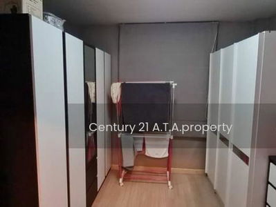 Country Home Lake and Park, Chon Buri, Thailand Country Home Lake and Park, Chon Buri, Thailand