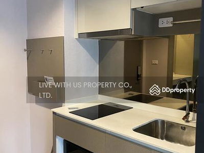 IDEO Sathorn-Wongwian Yai, Bangkok, Thailand IDEO Sathorn-Wongwian Yai, Bangkok, Thailand