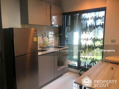 Life Asoke-Rama 9, Bangkok, Thailand Life Asoke-Rama 9, Bangkok, Thailand