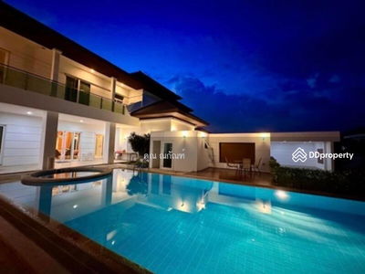 Windmill Village, Samut Prakan, Thailand Windmill Village, Samut Prakan, Thailand