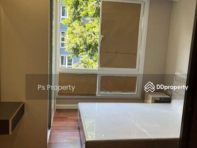 The Metropolis Samrong Interchange, Samut Prakan, Thailand The Metropolis Samrong Interchange, Samut Prakan, Thailand