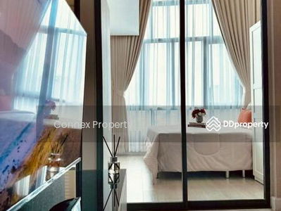 Metro Sky Prachachuen, Bangkok, Thailand Metro Sky Prachachuen, Bangkok, Thailand