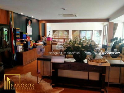 Detached House, Bangkok, Thailand Detached House, Bangkok, Thailand