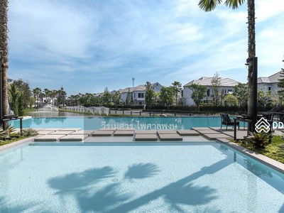 Nantawan Rama 9 New Krungthepkreetha, Bangkok, Thailand Nantawan Rama 9 New Krungthepkreetha, Bangkok, Thailand