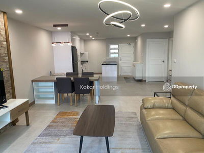 Supalai Place Sukhumvit 39, Bangkok, Thailand Supalai Place Sukhumvit 39, Bangkok, Thailand