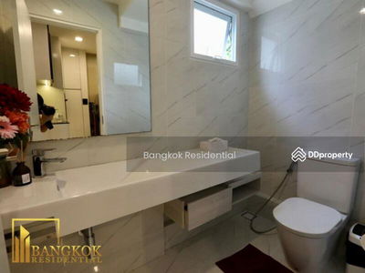 House in Compound, Samut Prakan, Thailand House in Compound, Samut Prakan, Thailand