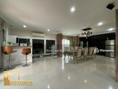 Detached House, Bangkok, Thailand Detached House, Bangkok, Thailand