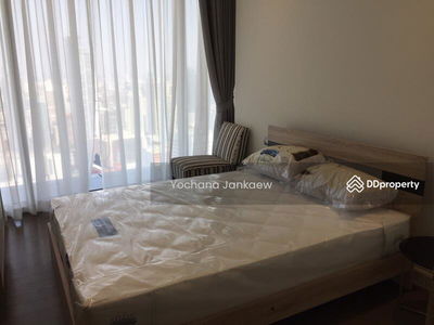 Magnolias Ratchadamri Boulevard, Bangkok, Thailand Magnolias Ratchadamri Boulevard, Bangkok, Thailand