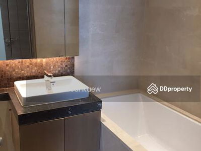 Magnolias Ratchadamri Boulevard, Bangkok, Thailand Magnolias Ratchadamri Boulevard, Bangkok, Thailand