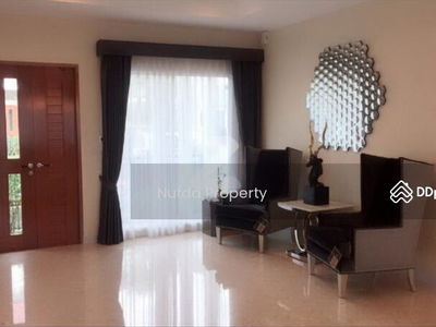 Grand Bangkok Boulevard Rama 9-Srinagarindra, Bangkok, Thailand Grand Bangkok Boulevard Rama 9-Srinagarindra, Bangkok, Thailand