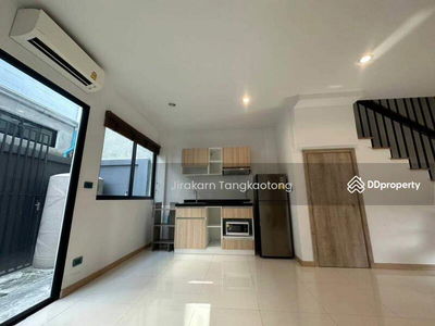 Haus Clover Ratchaphruek - Chaengwattana, can have an office, Nonthaburi, Thailand Haus Clover Ratchaphruek - Chaengwattana, can have an office, Nonthaburi, Thailand