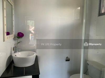 Housing in Kathu, Thailand Housing in Kathu, Thailand