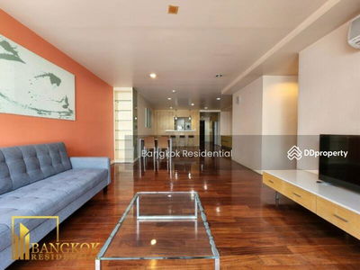 Urbana Sukhumvit 15, Bangkok, Thailand Urbana Sukhumvit 15, Bangkok, Thailand