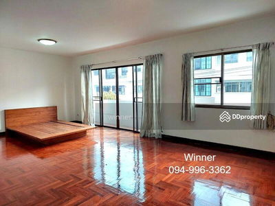 Townhome for rent, 4.5 floors, Sathu Pradit Soi 57, Priyanon Village, Bangkok, Thailand Townhome for rent, 4.5 floors, Sathu Pradit Soi 57, Priyanon Village, Bangkok, Thailand