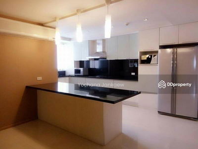 Tai Ping Towers, Bangkok, Thailand Tai Ping Towers, Bangkok, Thailand