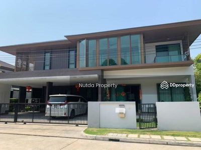 Burasiri Pattanakarn, Bangkok, Thailand Burasiri Pattanakarn, Bangkok, Thailand